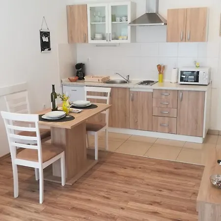 Near Center,beach,bus +free Parking Apartmán *