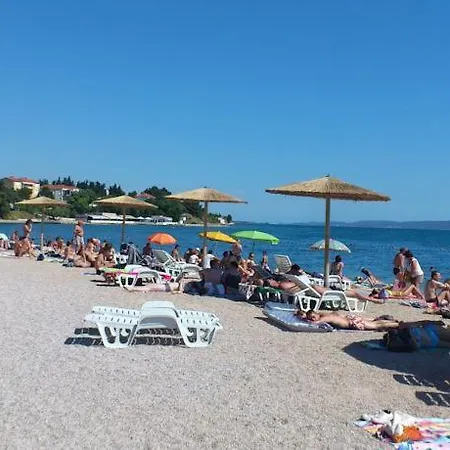 Apartmán Near Center,beach,bus +free Parking